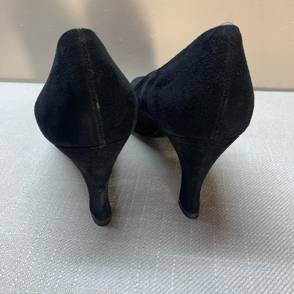 Bruno Magli Black Floral Suede Leather Heels – Size 8.5 AA - Picture 5 of 10